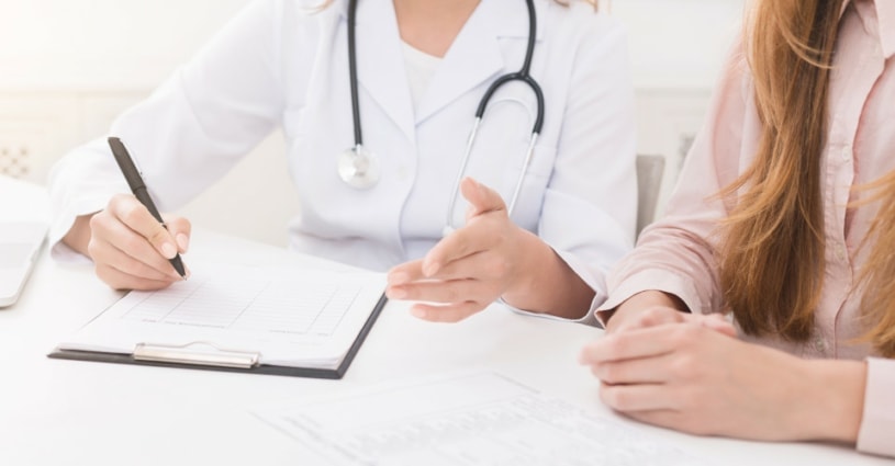 Beratungsgespräch, Anamnese Heilpraktiker bei der Apitherapie